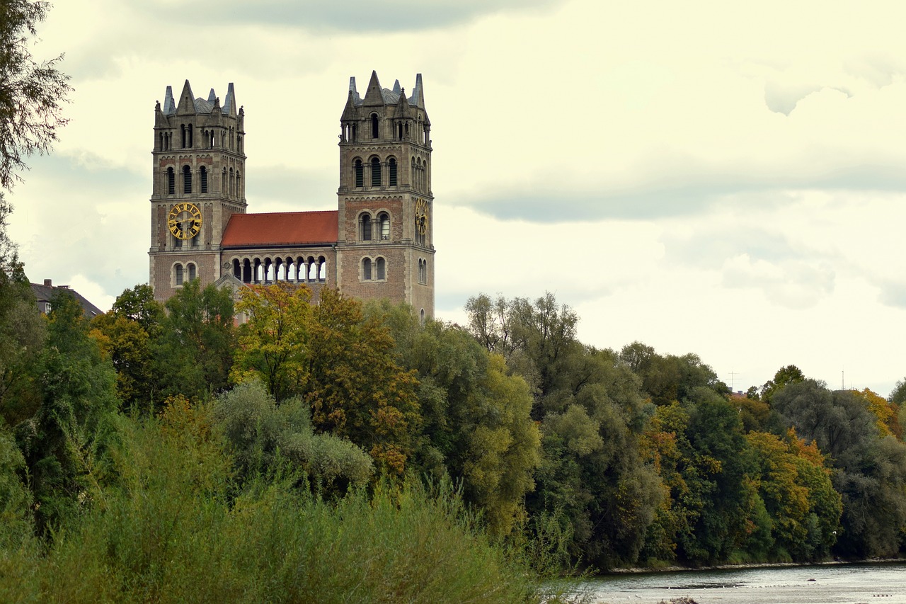 Munich, Isar, St Maximilian, Bažnyčios Šereliai, Upė, Ruduo, Nemokamos Nuotraukos,  Nemokama Licenzija