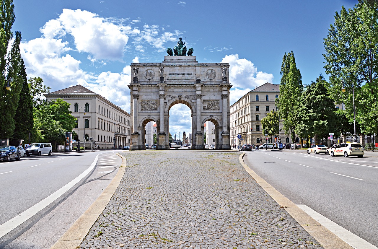 Munich, Siegestor, Pastatas, Vokietija, Bavarija, Romantiškas, Kelias, Dangus, Nemokamos Nuotraukos,  Nemokama Licenzija