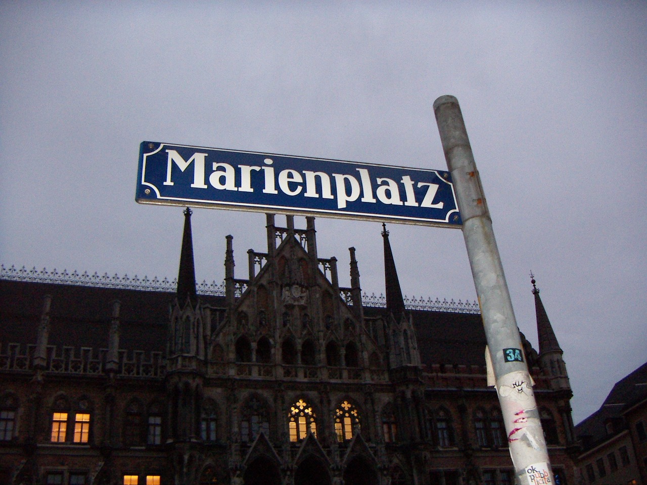 Munich, Marienplatz, Kelio Ženklas, Nemokamos Nuotraukos,  Nemokama Licenzija