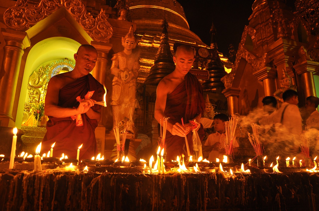 Mianmaras, Jangonas, Burma, Budizmas, Budistinis, Lengvas Festivalis, Budistų Vienuolis, Budistų Pradedantiesiems, Nemokamos Nuotraukos,  Nemokama Licenzija