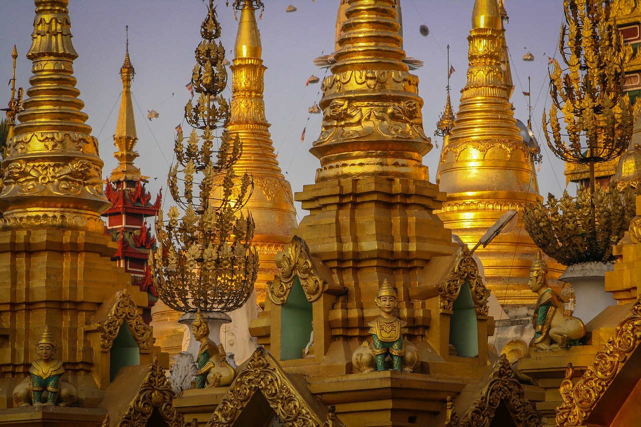 Mianmaras, Burma, Šviesa, Gražus Vaizdas, Kelionė, Pagoda, Auksas, Religija, Buda, Kupolas