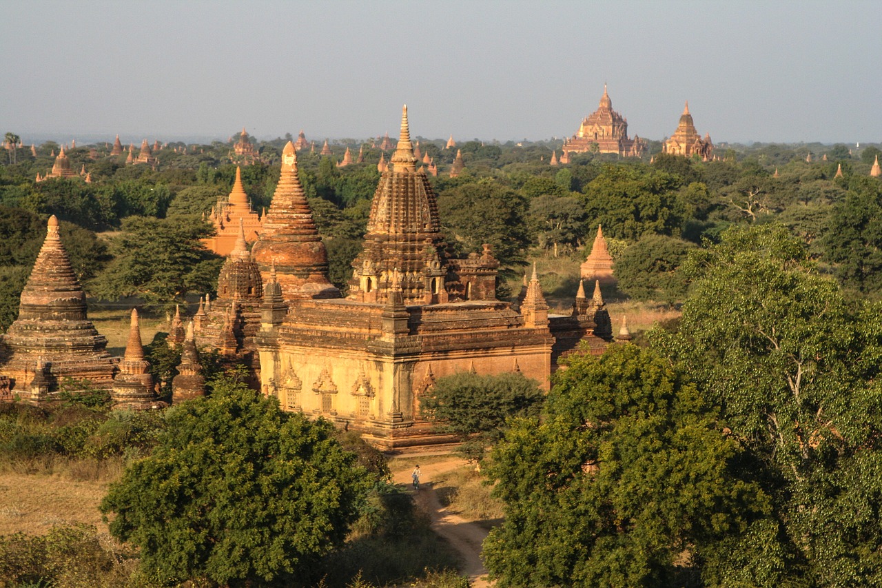 Mianmaras, Burma, Šviesa, Gražus Vaizdas, Kelionė, Pagoda, Auksas, Religija, Buda, Kupolas