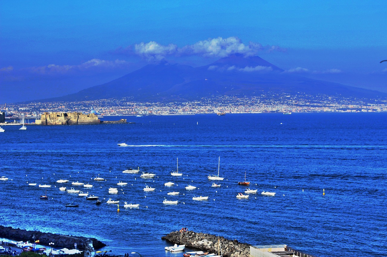 Naples, Jūra, Vesuvius, Mėlynas, Jūrų Kraštovaizdis, Porto, Italy, Sicilija, Nemokamos Nuotraukos,  Nemokama Licenzija