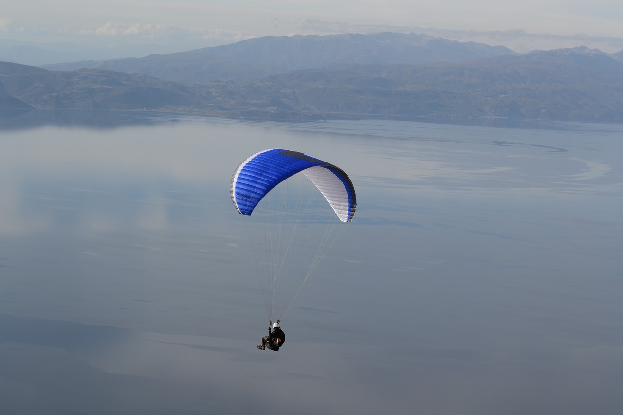 Gamta, Sportas, Asmuo, Vasara, Veikla, Kraštovaizdis, Ežeras, Parašiutas, Paragliding, Paragleris