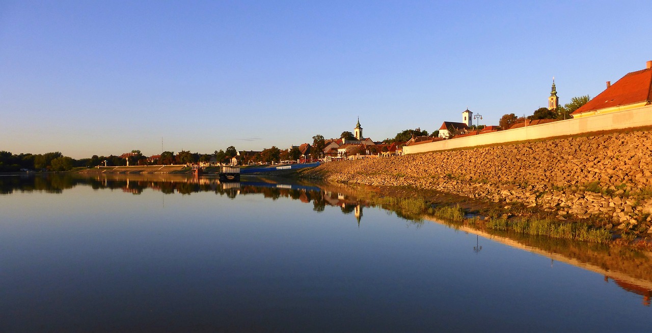 Gamta,  Vengrija,  Danube,  Vandens Telkinys,  Niekas,  Dangus,  Kelionė,  Pierre,  Mėlynas,  Mėlynas Dangus