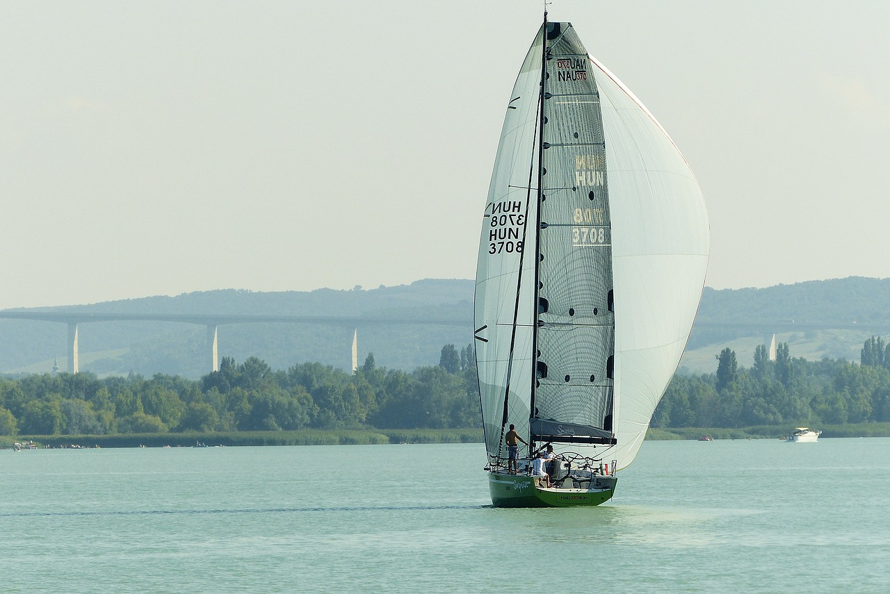 Nau 370, Nautic, Elito Klasė, Buriavimo Jachta, Vengrija, Balaton, Balaton Ežeras, Vanduo, Nemokamos Nuotraukos,  Nemokama Licenzija