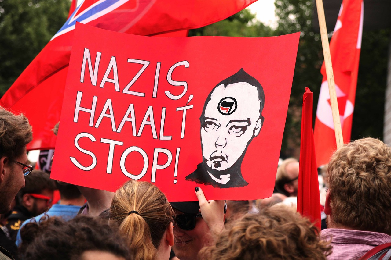 Nazi, Demonstracija, Skydas, Plakatas, Žmogus, Asmeninis, Prieš, Parodyti, Moterys, Vyrai