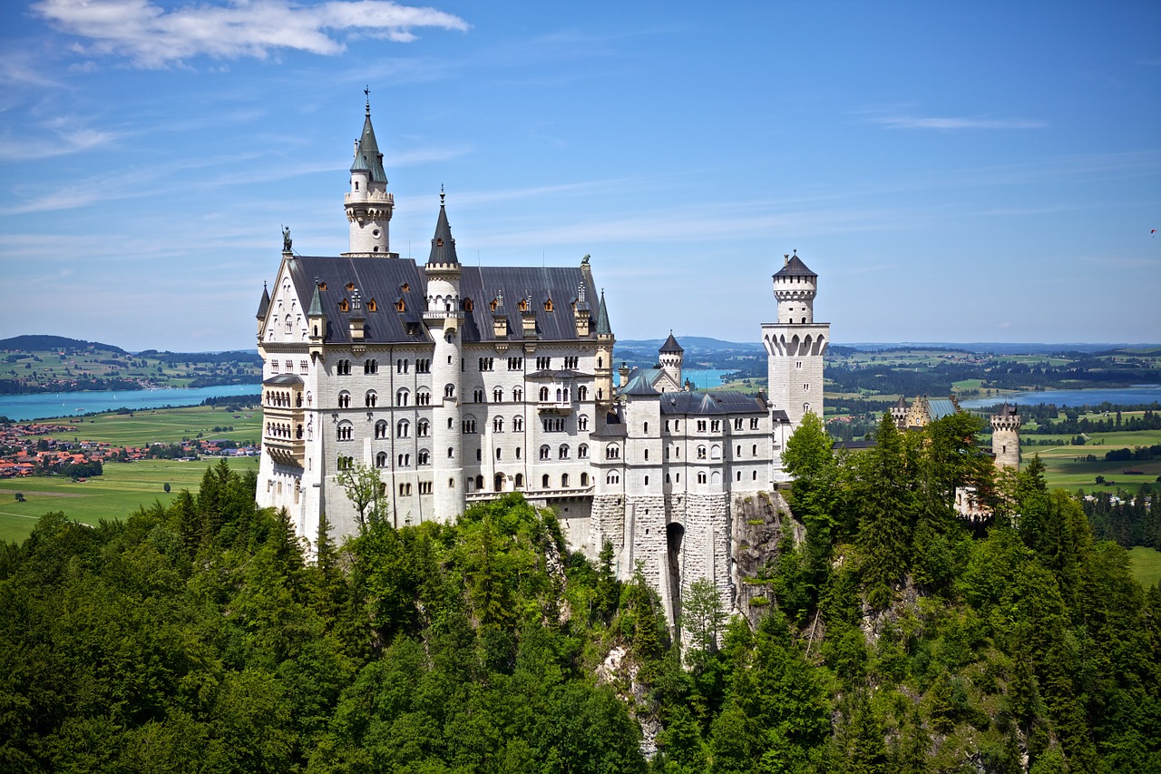 Neuschwanstein, Pilis, Vokietija, Disney, Orientyras, Architektūra, Europa, Bavarija, Turizmas, Kraštovaizdis