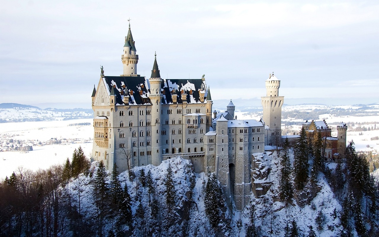 Neuschwanstein,  Pilis,  Bavarija,  Tvirtovė,  Schloss,  Peizažas,  Disney,  Kraštovaizdis,  Kalnas,  Europa