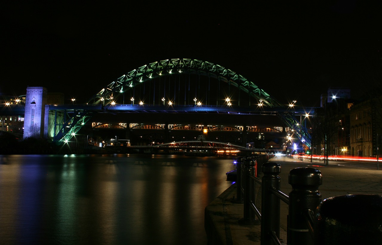 Newcastle, Gateshead, Prieplauka, Naktis, Tyne, Upė, Apšvietimas, Tiltas, Aukšto Lygio Tiltas, Geordie