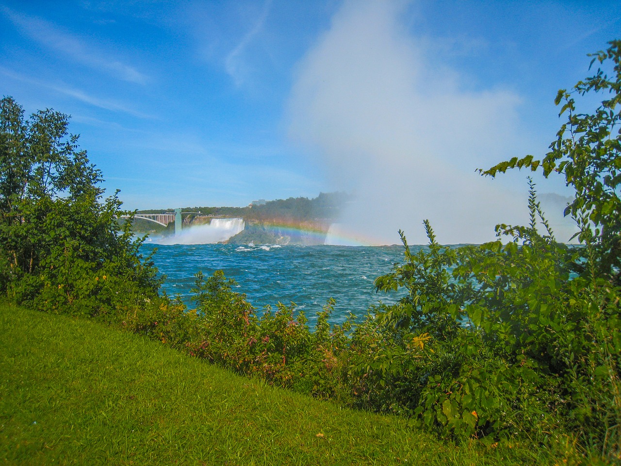Niagara, Vaivorykštė, Kriokliai, Kanada, Krioklys, Purkšti, Niagaros Krioklys, Drėgnas, Vasara, Nemokamos Nuotraukos
