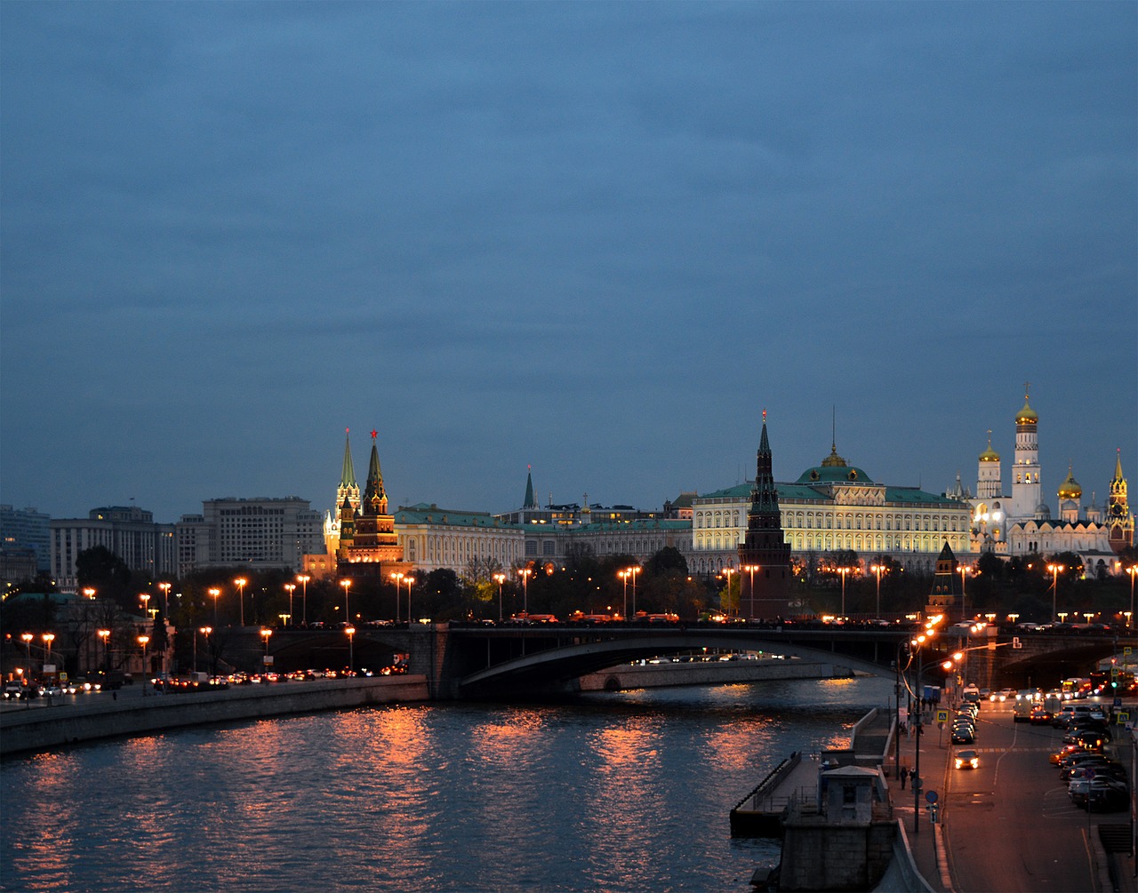 Naktis Moscow, Maskvos Žiburiai, Moscow, Kremlius, Naktinis Miestas, Miesto Žibintai, Upė, Tiltas, Moskvos Upė, Naktiniai Žiburiai
