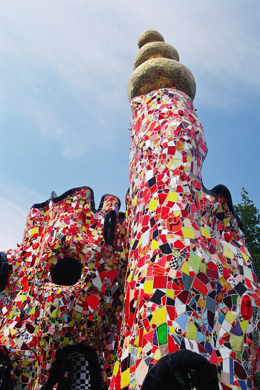 Niki De Saint Phalle, Menas, Menininkas, Skulptūra, Toskana, Capalbio, Il Giardino Dei Tarocchi, Sodas Tarot, Stebuklų Parkas, Bokštas