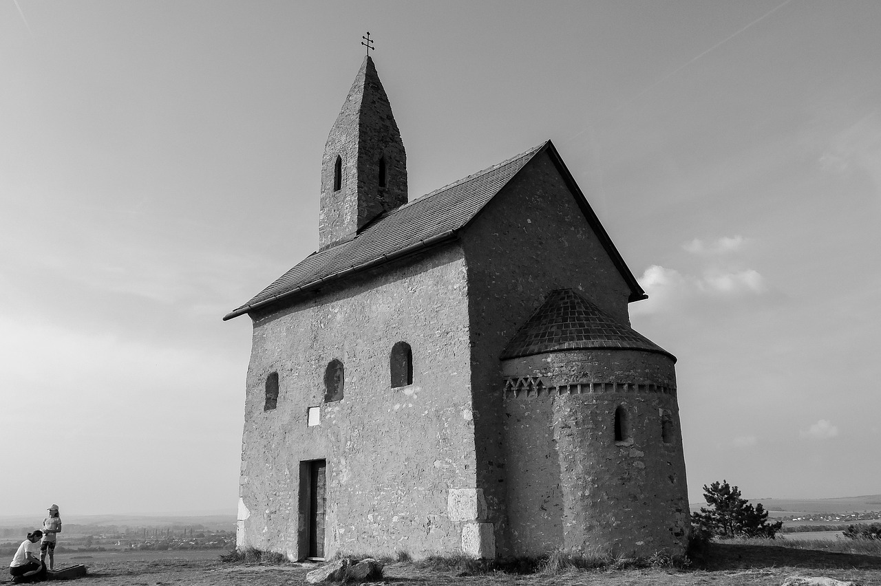 Nitra, Architektūra, Dražďovský Kostolík, Juoda Ir Balta, Bažnyčia, B W Fotografija, Slovakija, Nemokamos Nuotraukos,  Nemokama Licenzija