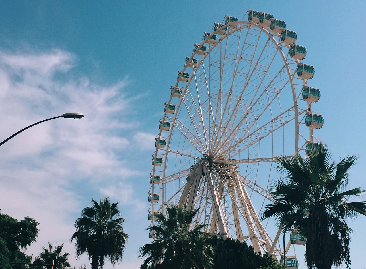 Noria, Malaga, Mėlynas, Ferris Ratas, Ferris Ratas, Dangus, Palmės, Linksma, Pritraukimas, Vakarėlis