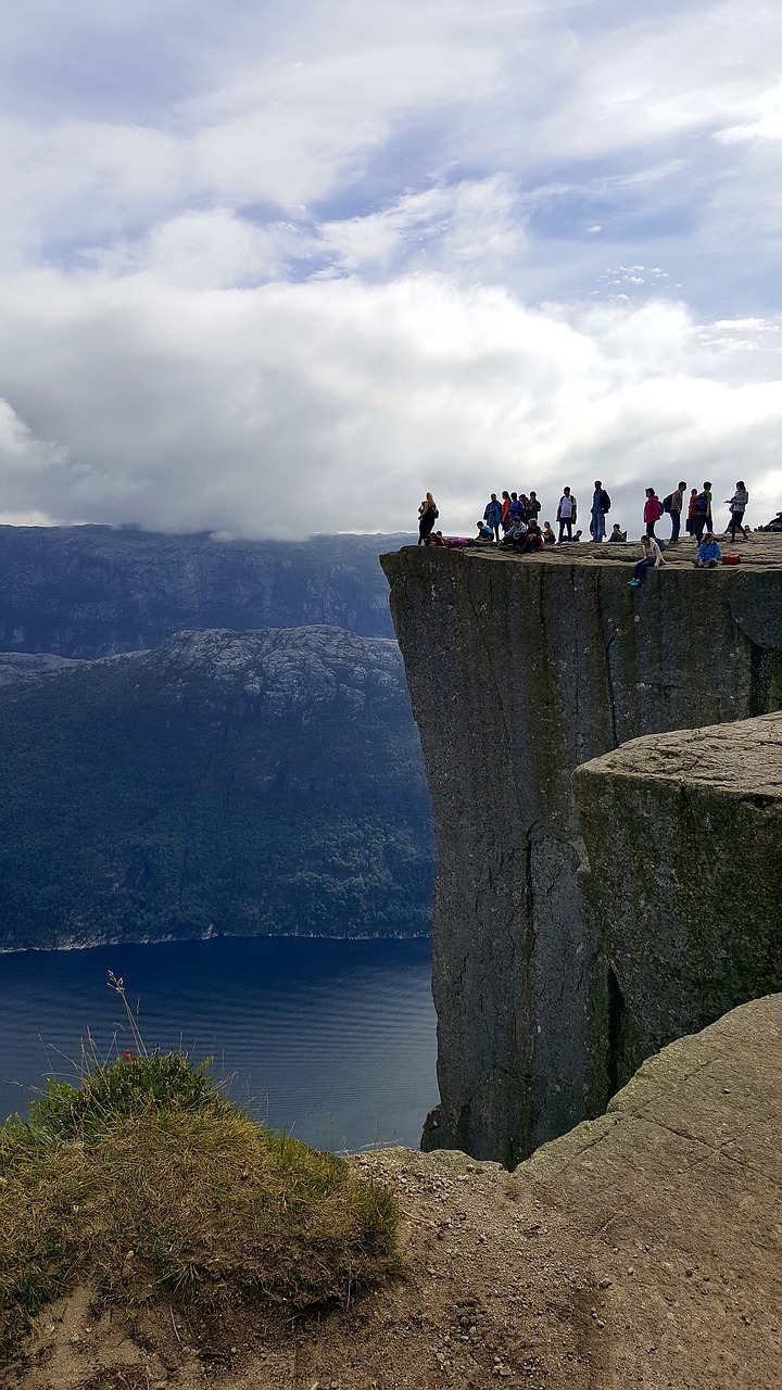 Norvegija, Uolos, Preikestolen, Gamta, Kalnas, Kraštovaizdis, Pulpit-Rock, Lysefjorden, Stavanger, Norvegų