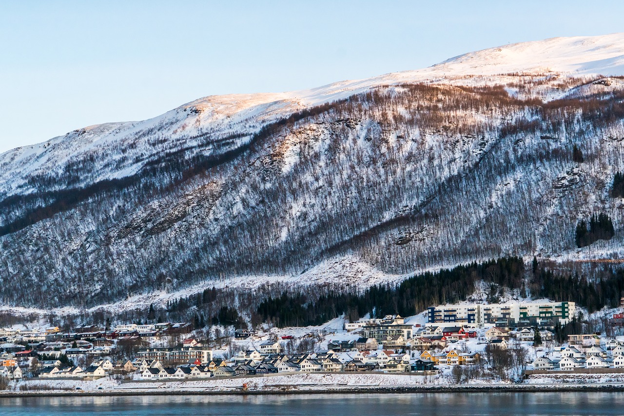 Norvegija, Kranto, Architektūra, Fjordas, Sniegas, Kalnai, Skandinavija, Kraštovaizdis, Kelionė, Lauke