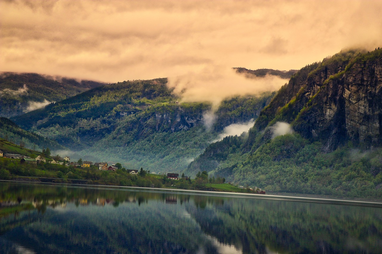 Norvegija, Kalnai, Vaizdas, Gamta, Kraštovaizdis, Debesys, Jūra, Saulė, Nuostabus, Norge