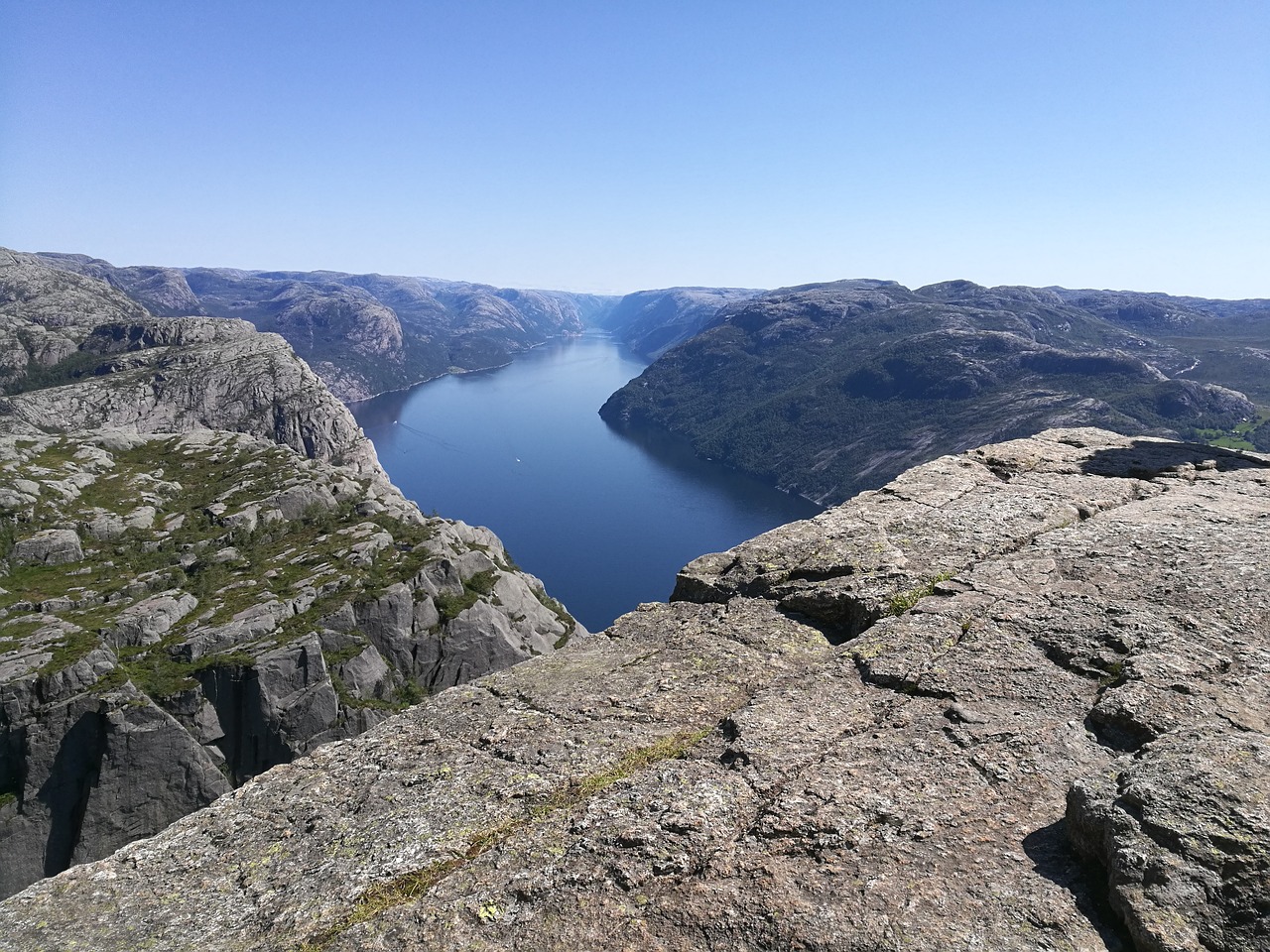 Norvegija, Fjordas, Preikestolen, Žygis, Kalnai, Akmuo, Dangus, Vanduo, Lankytinos Vietos, Turistų Atrakcijos