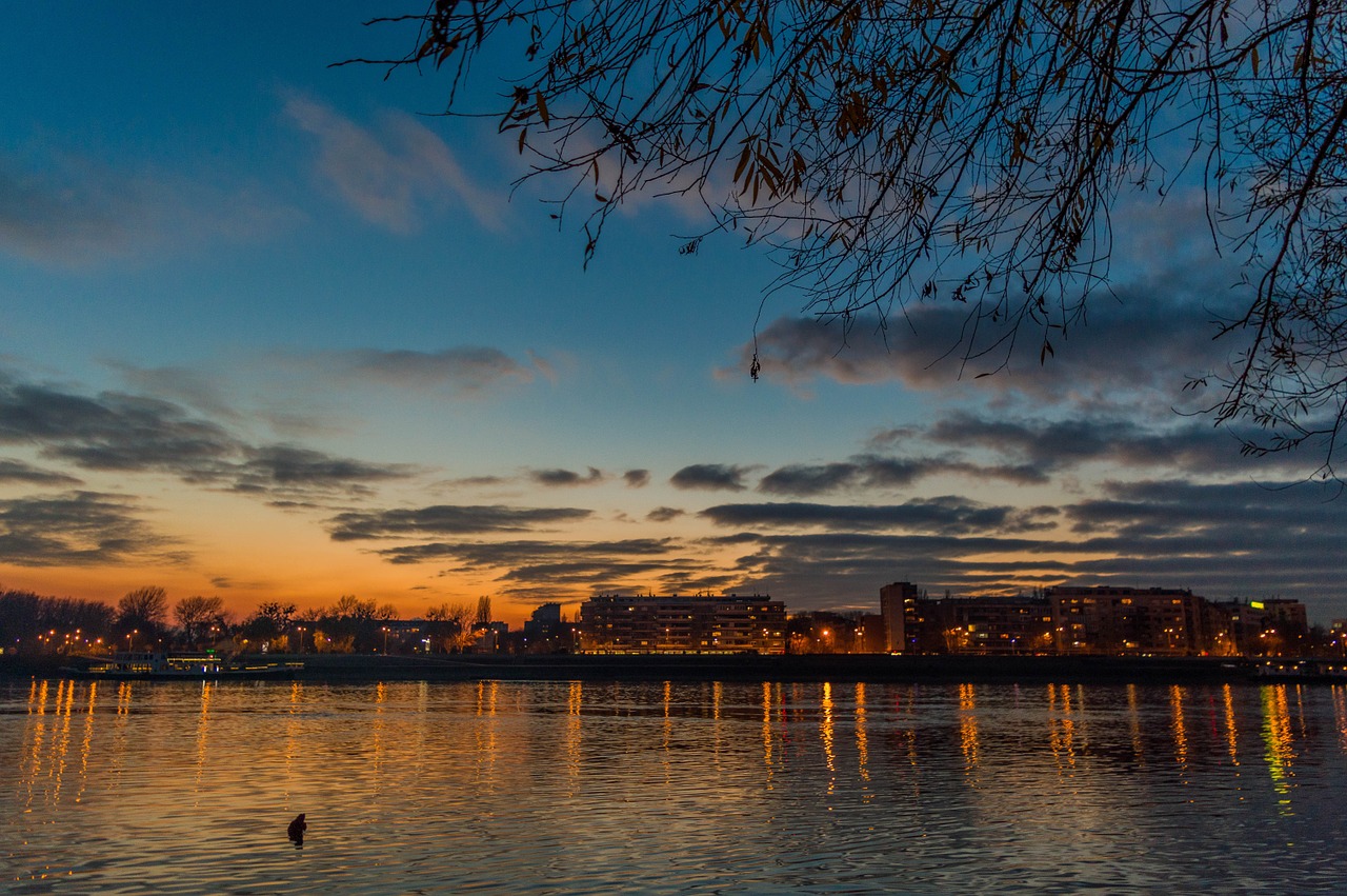 Novi Sad, Serbija, Saulėlydis, Danube, Dangus, Kelionė, Europa, Gamta, Upė, Lauke