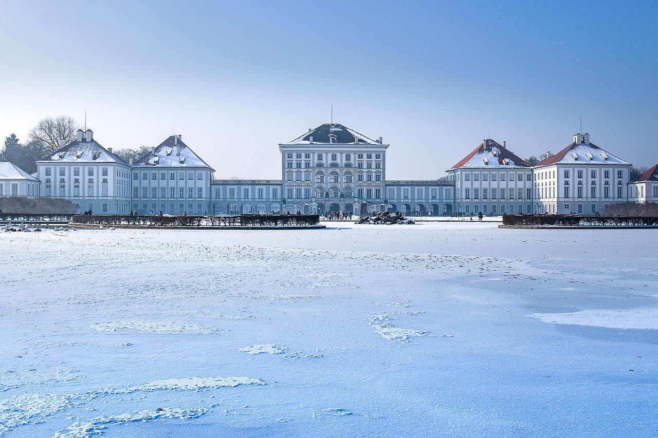 Nymphenburg Rūmai, Munich, Bavarija, Pilis Nymphenburg, Pilis, Nymphenburg, Parkas, Pilies Parkas, Vanduo, Mėlynas