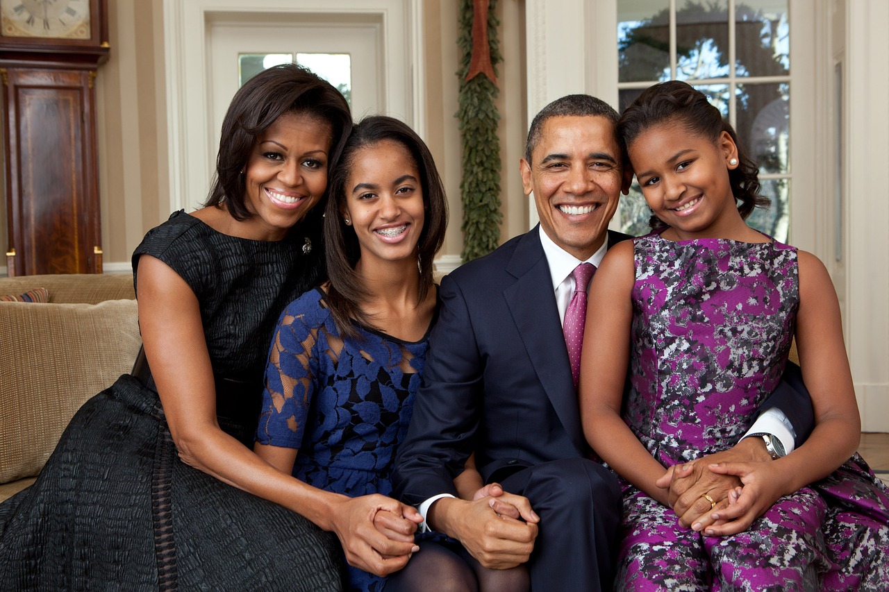 Oficialus Portretas, Obamos Šeima, 2011, Laimingas, Laimė, Michelle Obama, 46-Oji Pirmoji Ponia Iš Jungtinių Valstijų, Malia Obama Ann, Natasha Obama, Vaikai