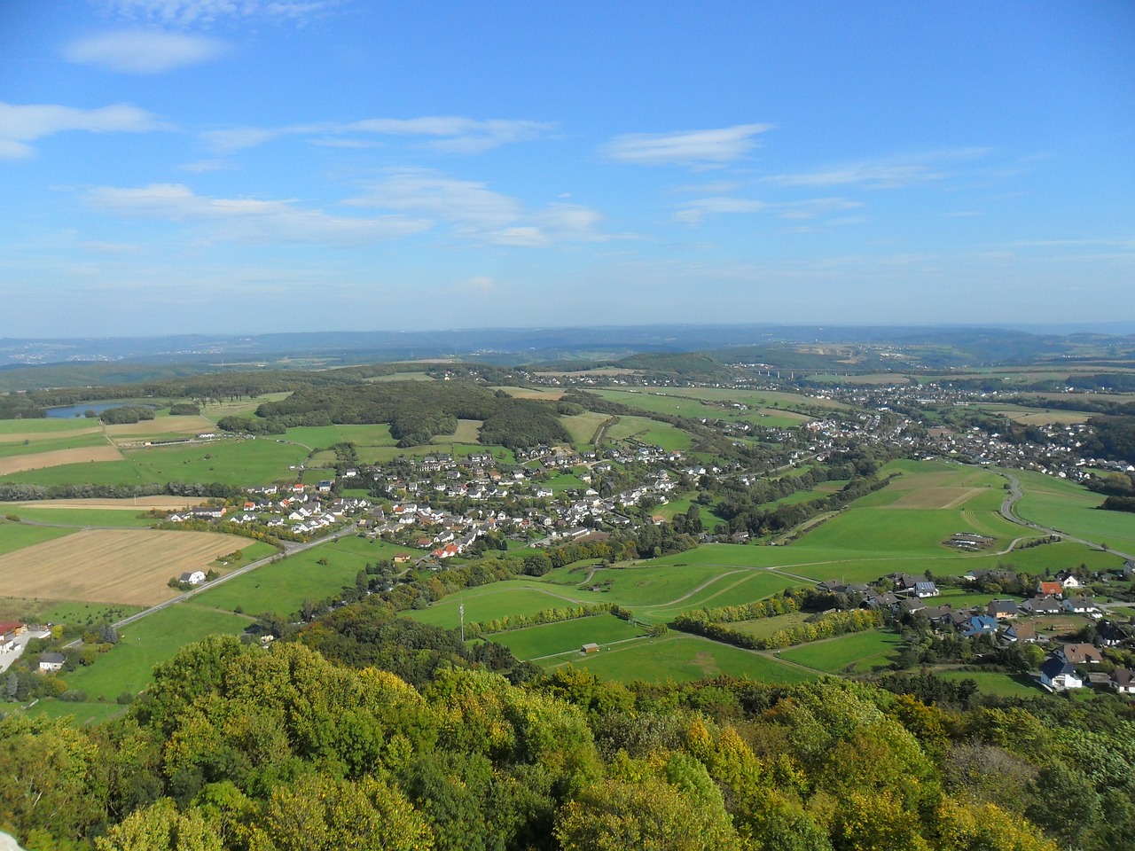 Olbrück Pilis, Sachsen, Stebejimo Denis, Vaizdas, Kraštovaizdis, Eifel, Panorama, Gražus Oras, Pavasaris, Brohltal