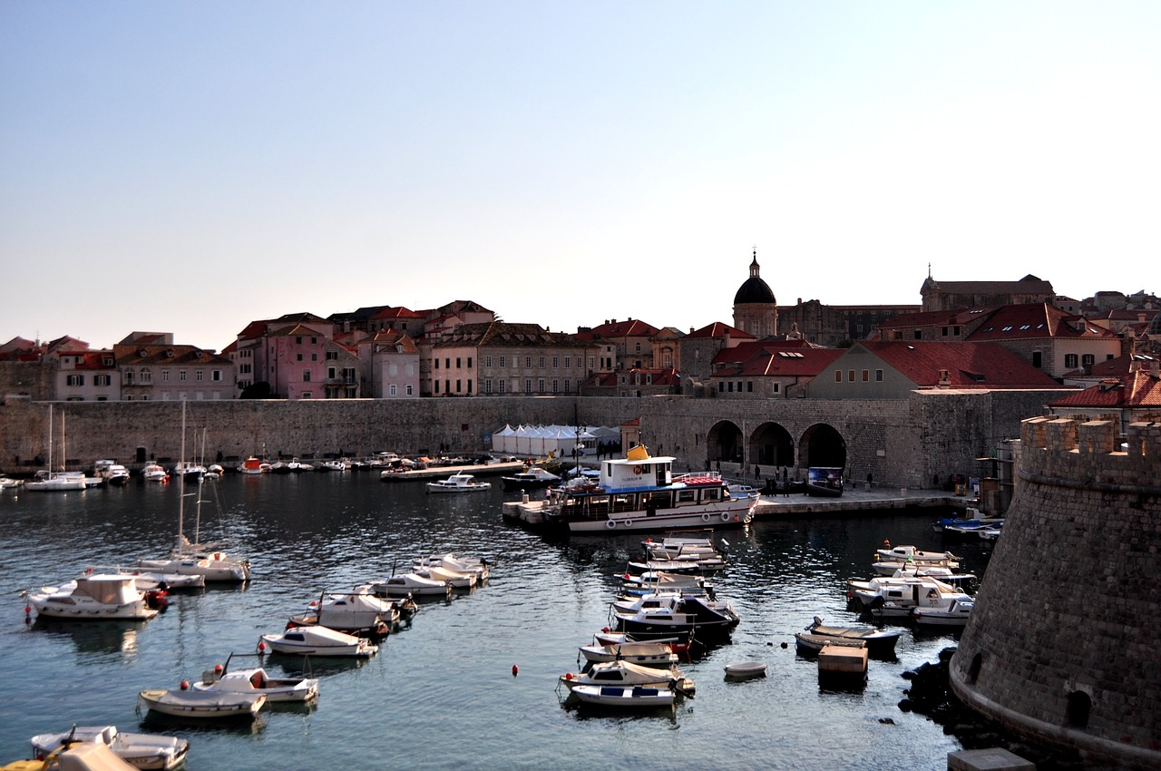 Senas Uostas, Dubrovnik, Kroatija, Senamiestis, Viduržemio Jūros, Adrijos Regionas, Architektūra, Kelionė, Sienos, Turizmas