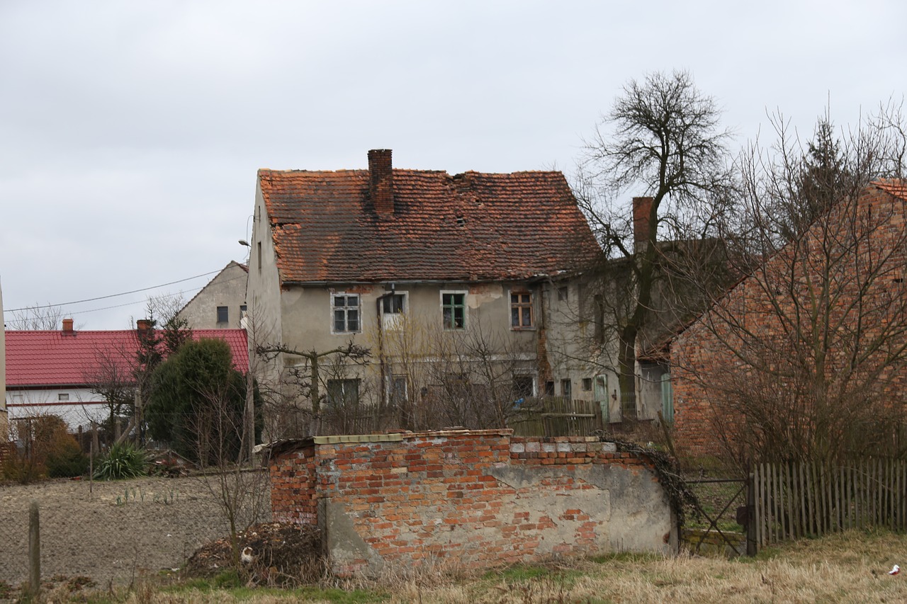 Senas Namas, Avarija, Lenkija, Paliktas, Griovimas, Sunaikinta, Griuvėsiai, Namas, Pastatas, Architektūra