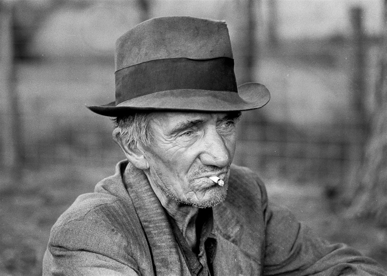 Senas Vyras, Skrybėlę, Vargšas, Rūkymas, Ūkininkas, Vintage, Retro, Nuotrauka, 1930-Tieji Metai, Asmuo