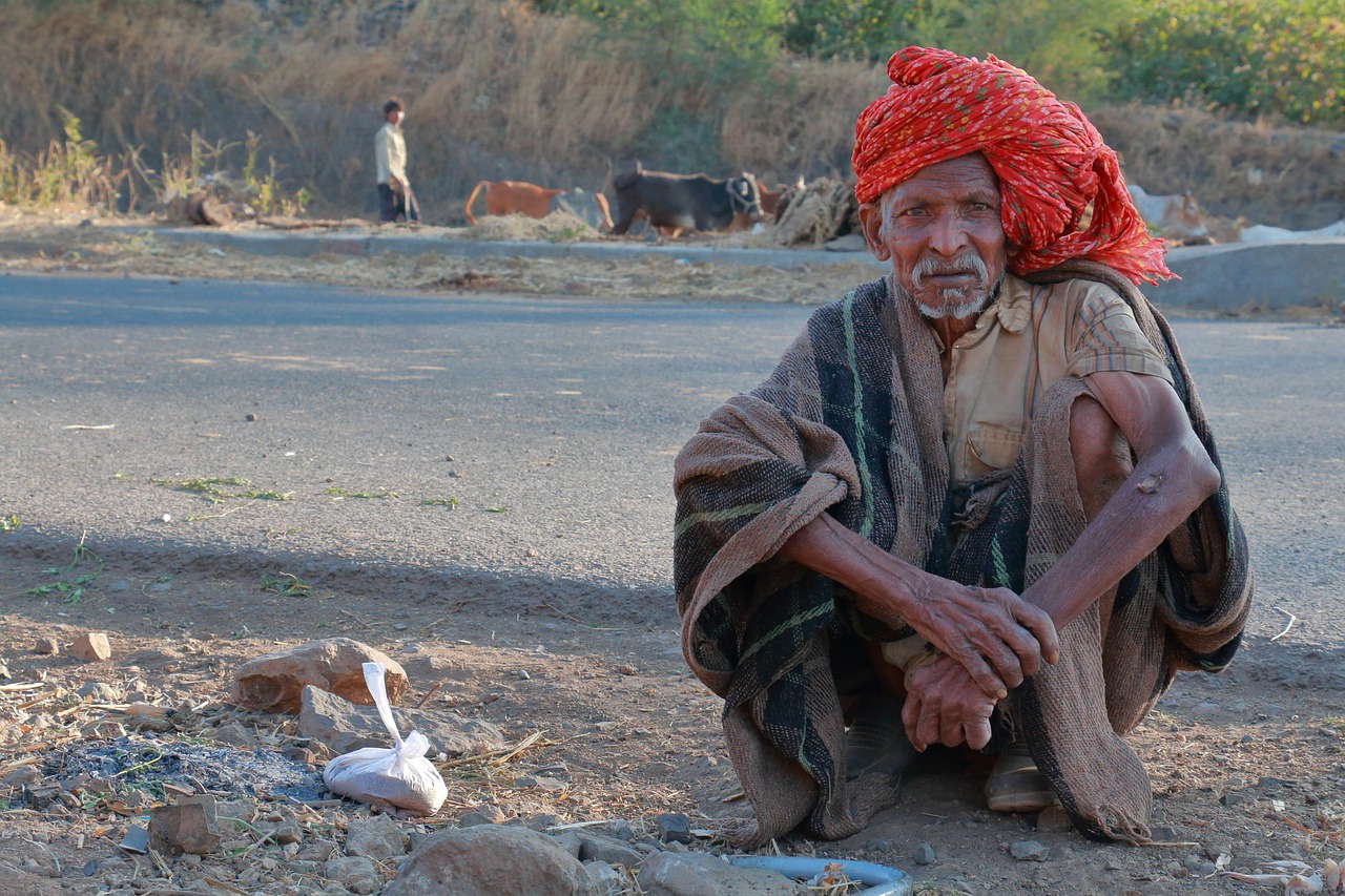 Senas Vyras, Kelyje, Herder, Madhya Pradesh, Indija, Nemokamos Nuotraukos,  Nemokama Licenzija