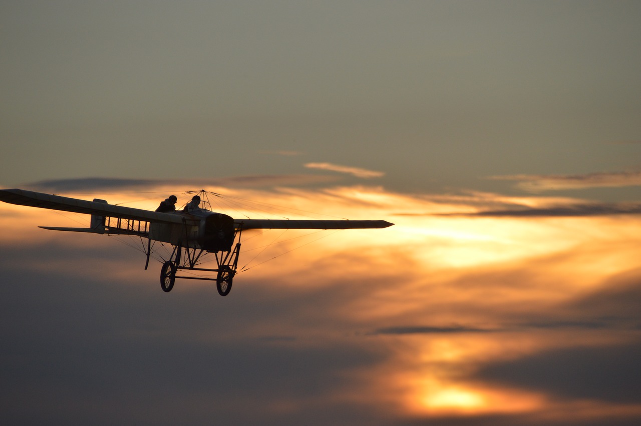 Oldtimer, Blériot, Orlaivis, Propeleris, Skristi, Rūkas, Propelerio Plokštuma, Aviacija, Skrajutė, Nemokamos Nuotraukos