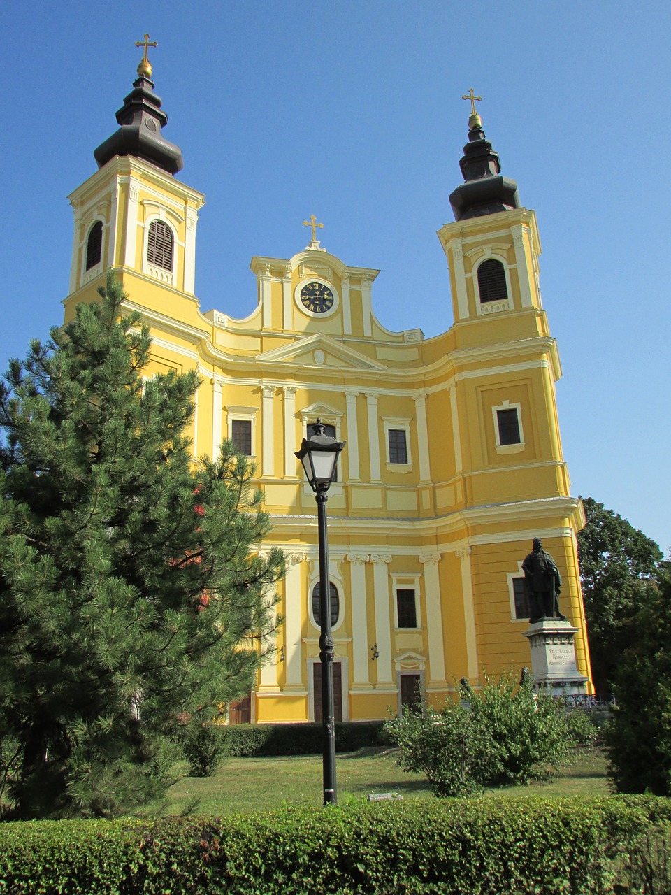 Oradea,  Transilvanija,  Bažnyčia,  Romos Katalikų,  Bazilika, Nemokamos Nuotraukos,  Nemokama Licenzija