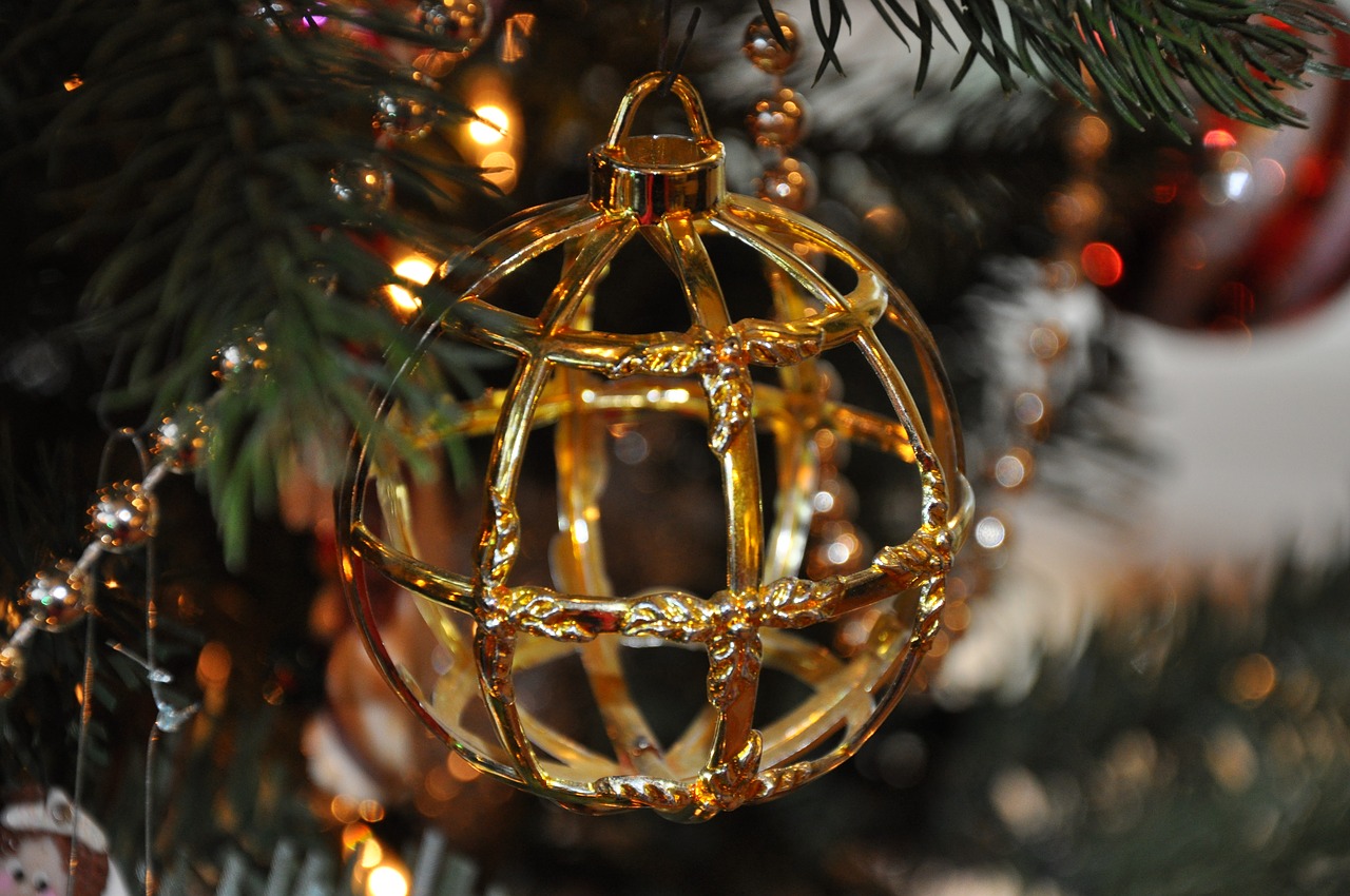 Ornamentas, Kalėdos, Kalėdų Papuošalai, Kalėdinis Ornamentas, Apdaila, Šventė, Xmas, Šventė, Raudona, Žiema