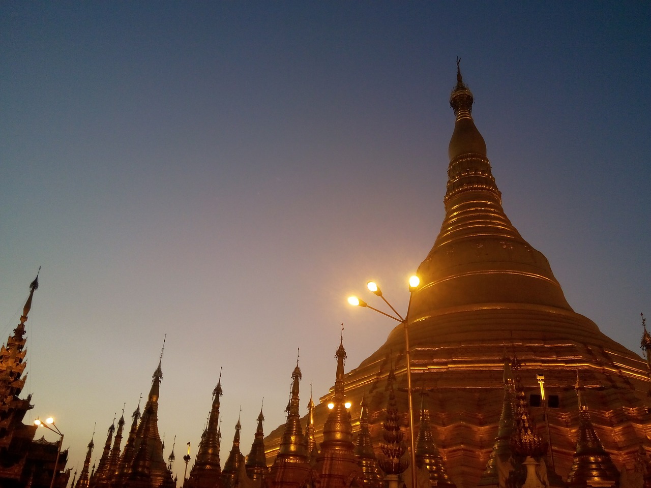 Pagoda, Shwedagon, Burma, Saulėlydis, Budizmas, Pastatas, Nemokamos Nuotraukos,  Nemokama Licenzija