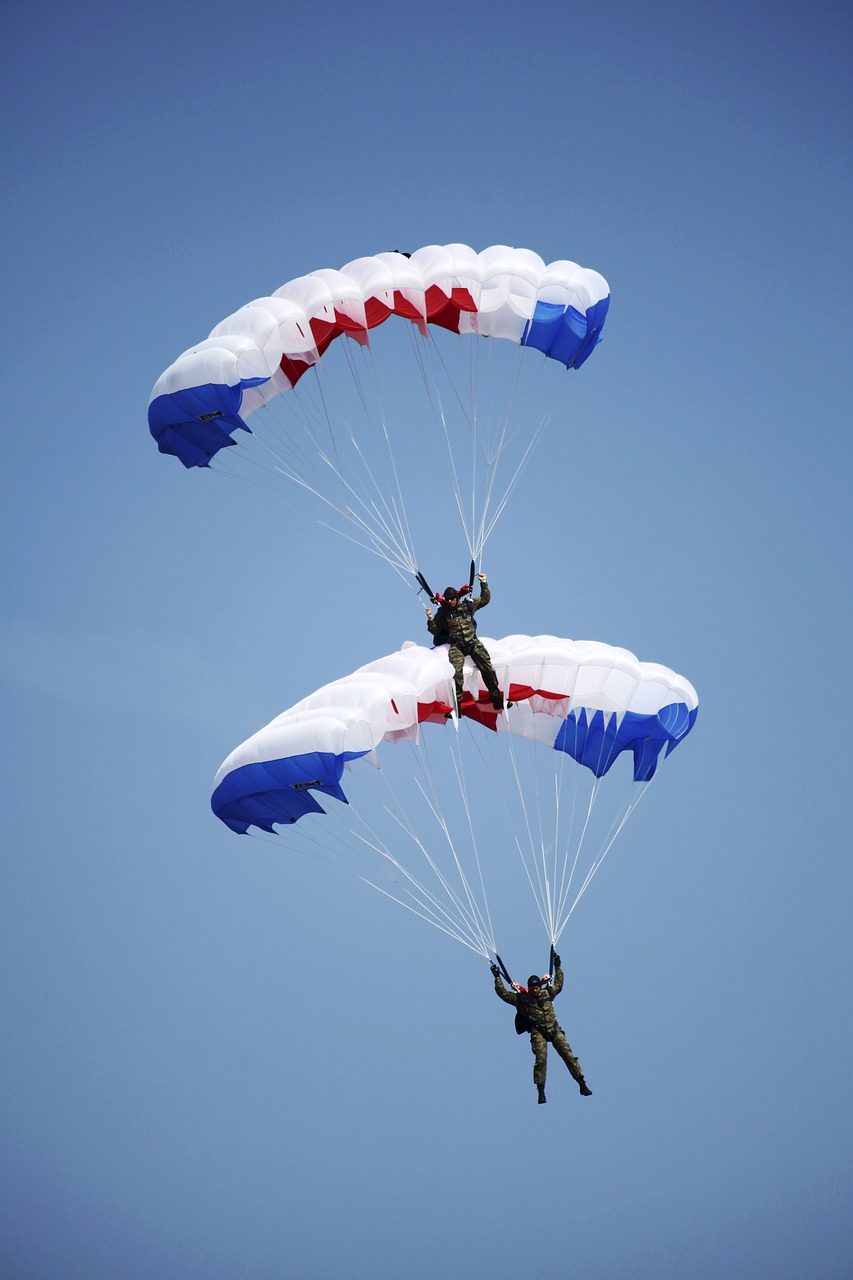 Pora, Paragliding, Oro Parodos, Sliač, Slovakija, Parašiutai, Nemokamos Nuotraukos,  Nemokama Licenzija