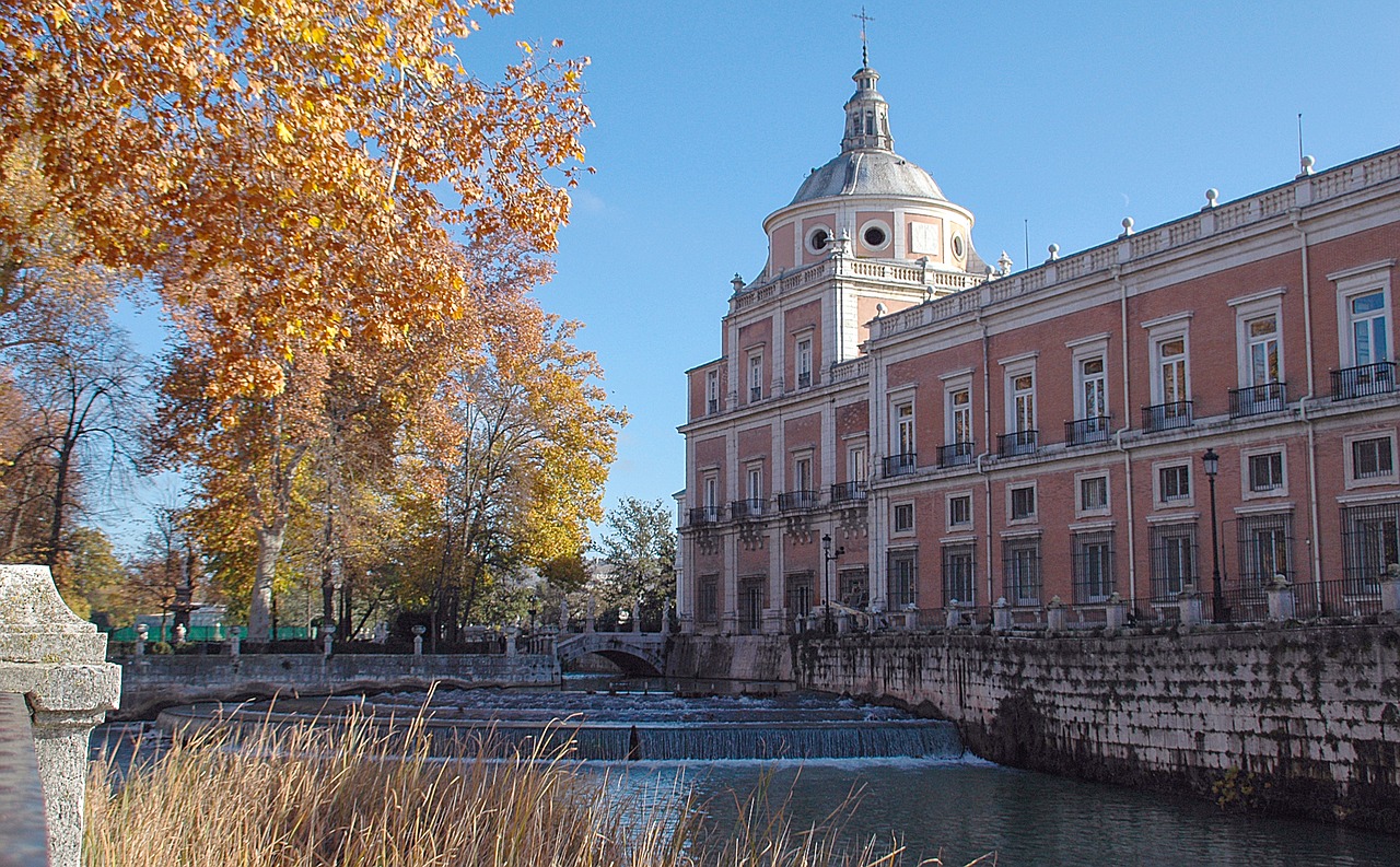 Rūmai Aranjuez,  Paminklas,  Madridas,  Turizmas,  Ispanija,  Rūmai,  Ruduo,  Parkas,  Grand Palace, Nemokamos Nuotraukos