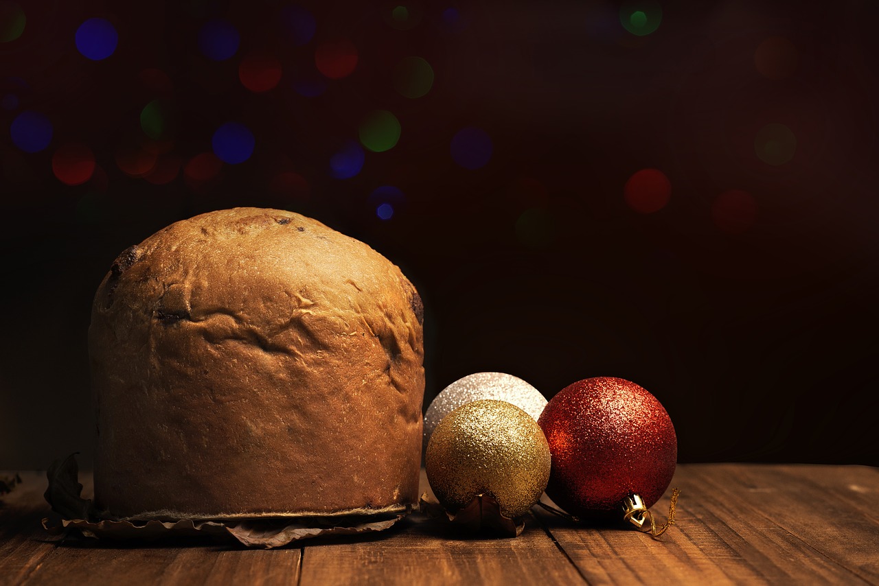 Panettone, Kalėdos, Papei Noel, Biskvitas, Kalėdiniai Kamuoliai, Kalėdinis Ornamentas, Kalėdų Senelis, Dekoracijos, Linksmų Kalėdų, Gruodžio Mėn .