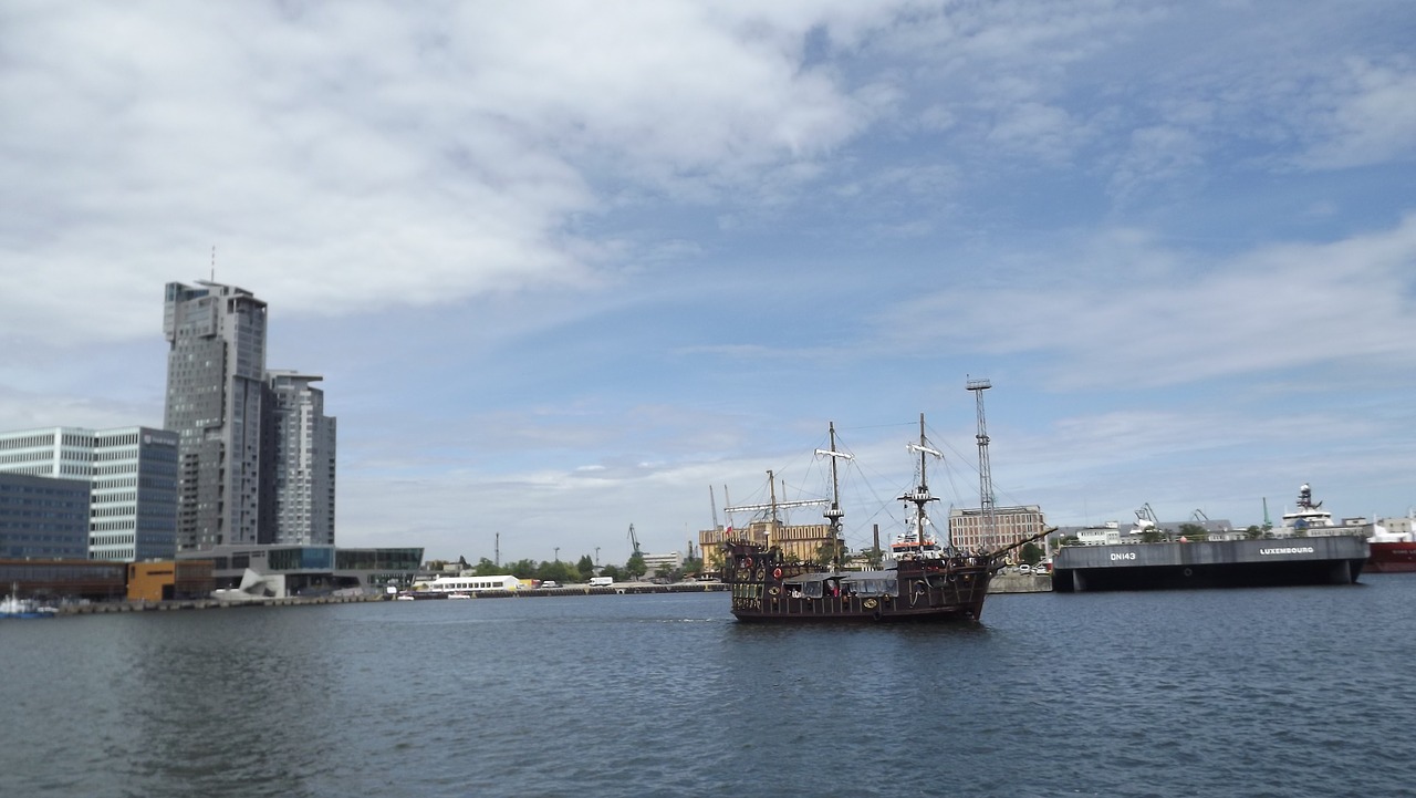 Panorama, Gdynia, Vaizdas, Baltijos Jūra, Laivas, Kelionė, Uostas, Kruizinis Laivas, Architektūra, Dangoraižis