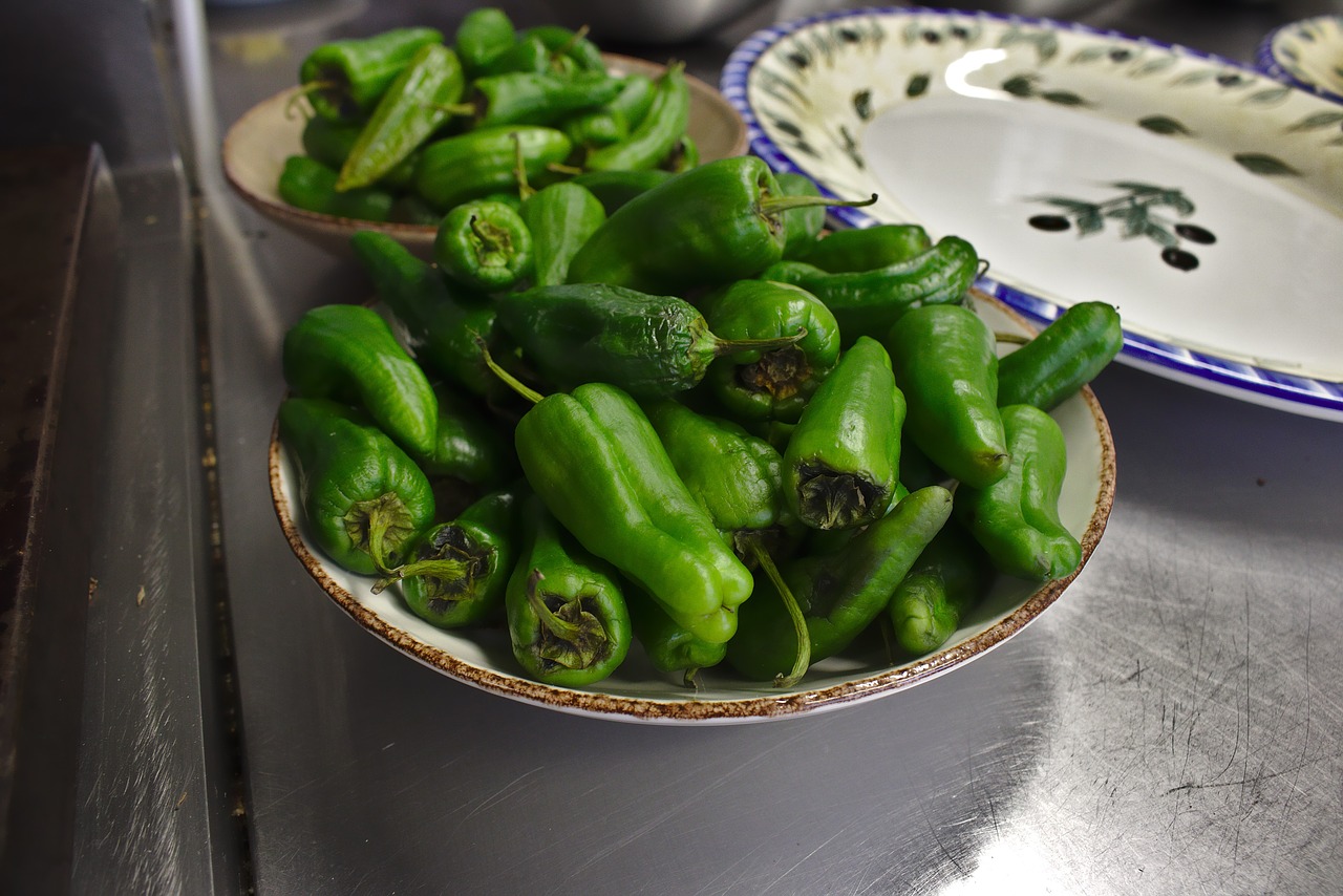 Paprika, Žaliosios Paprikos, Žalias, Valgyti, Maistas, Veganas, Daržovės, Sveikas, Pipirai, Vitaminai