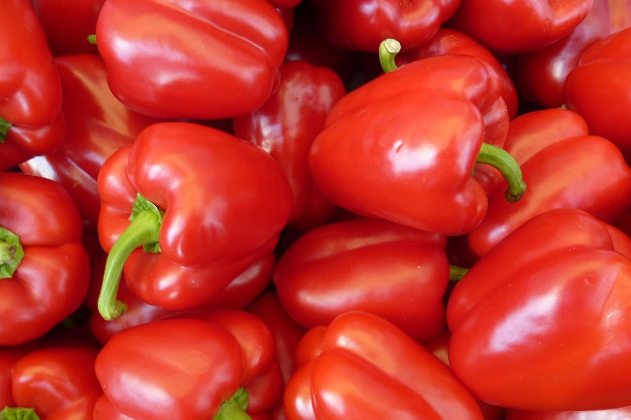 Paprika, Saldieji Pipirai, Raudona, Daržovės, Pipirai, Maistas, Sveikas, Nemokamos Nuotraukos,  Nemokama Licenzija