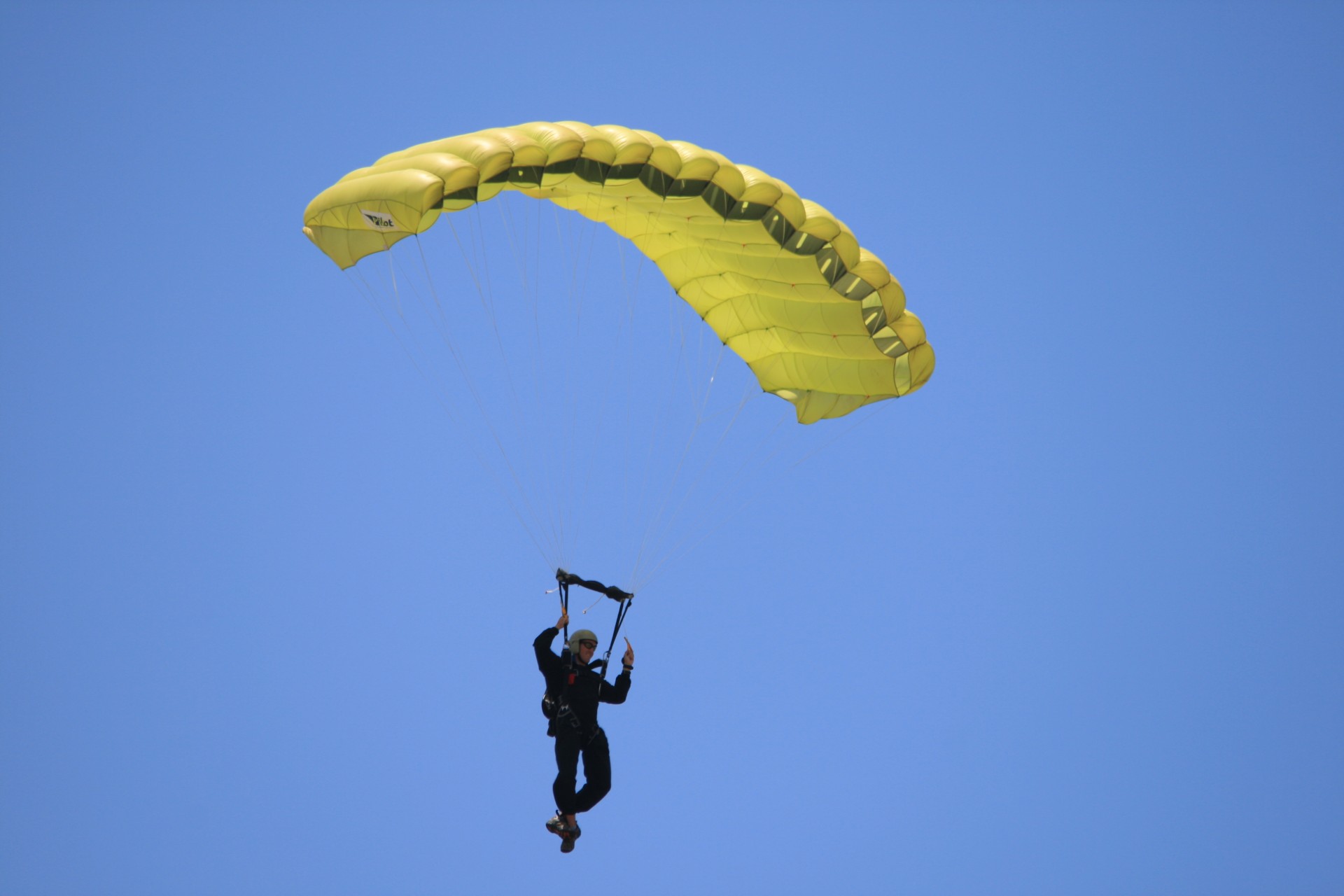 Parašiutautojas,  Parašiutas,  Geltona,  Šokinėti,  Dangus,  Parašiutizmas Su Geltonu Parašiutu, Nemokamos Nuotraukos,  Nemokama Licenzija