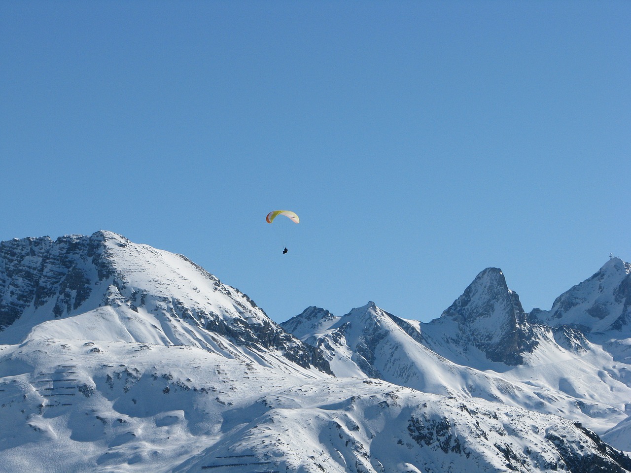 Paragliding, Lech Am Arlberg, Kalnas, Kalnai, Arlberg, Paragleris, Nemokamos Nuotraukos,  Nemokama Licenzija