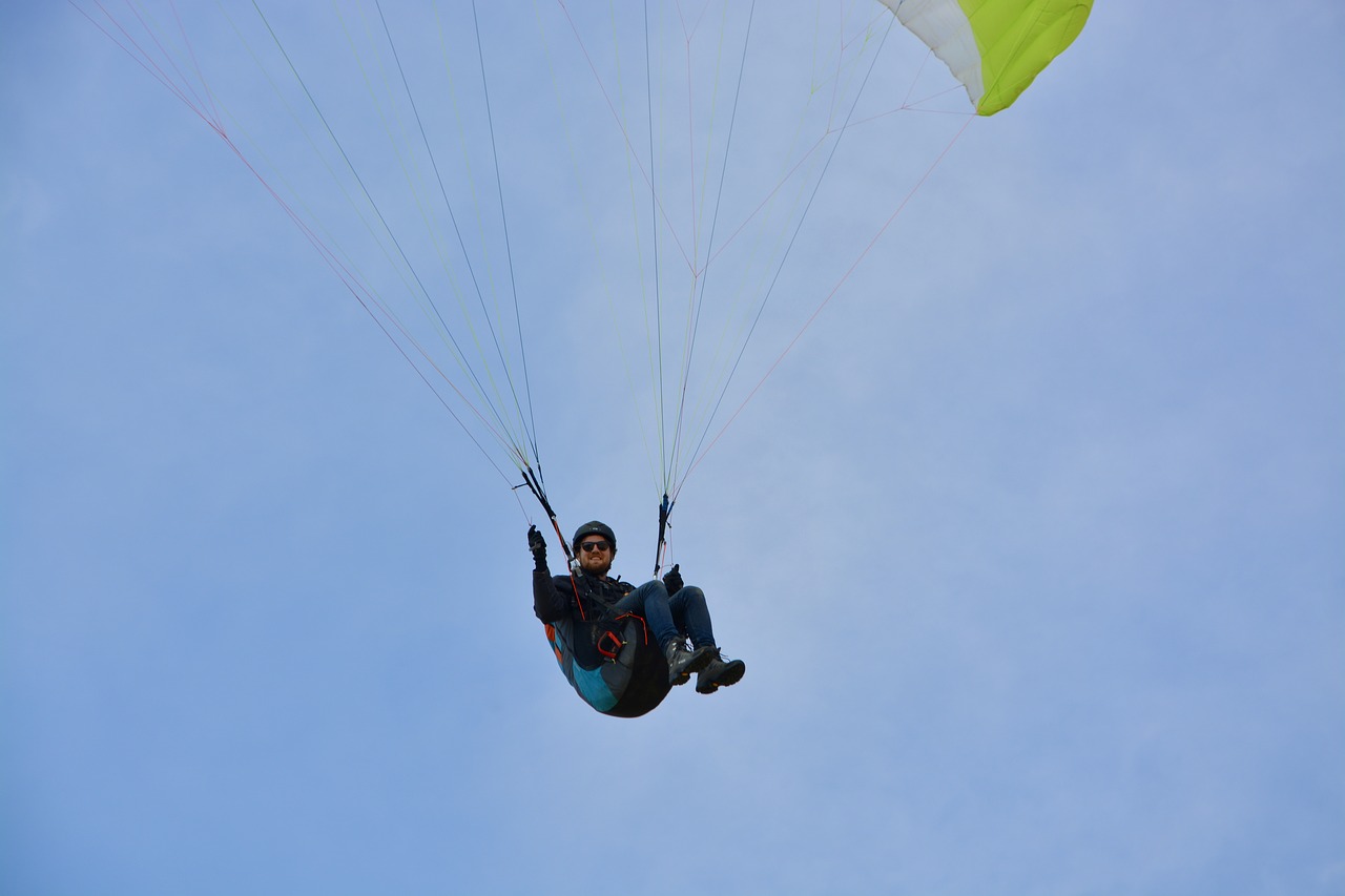 Parasparnių,  Paraglider Pilotai Sėdi Diržai,  Paraglider,  Laisvalaikio Sporto,  Balninio,  Sporto Veikla,  Pobūdį,  Nemokama Skrydžių,  Pramogos Veikla,  Sėdynės Paragliding