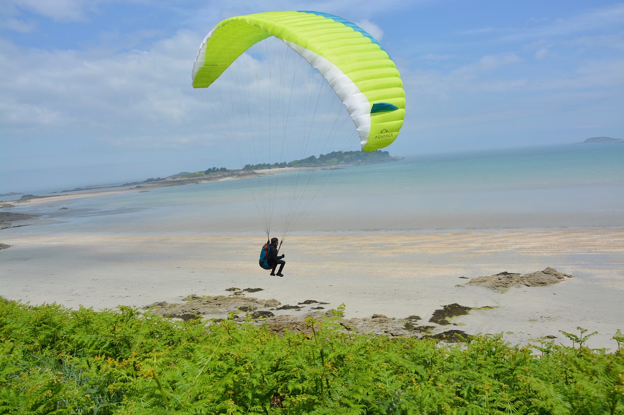 Parasparnių,  Paraglider,  Plaukioja Jūros Veido,  Sporto Veikla,  Vėjo,  Skrydis,  Buriavimas Parasparnių Žalia,  Laisvalaikis,  Buriavimo Parasparnių,  Įdomus Veikla