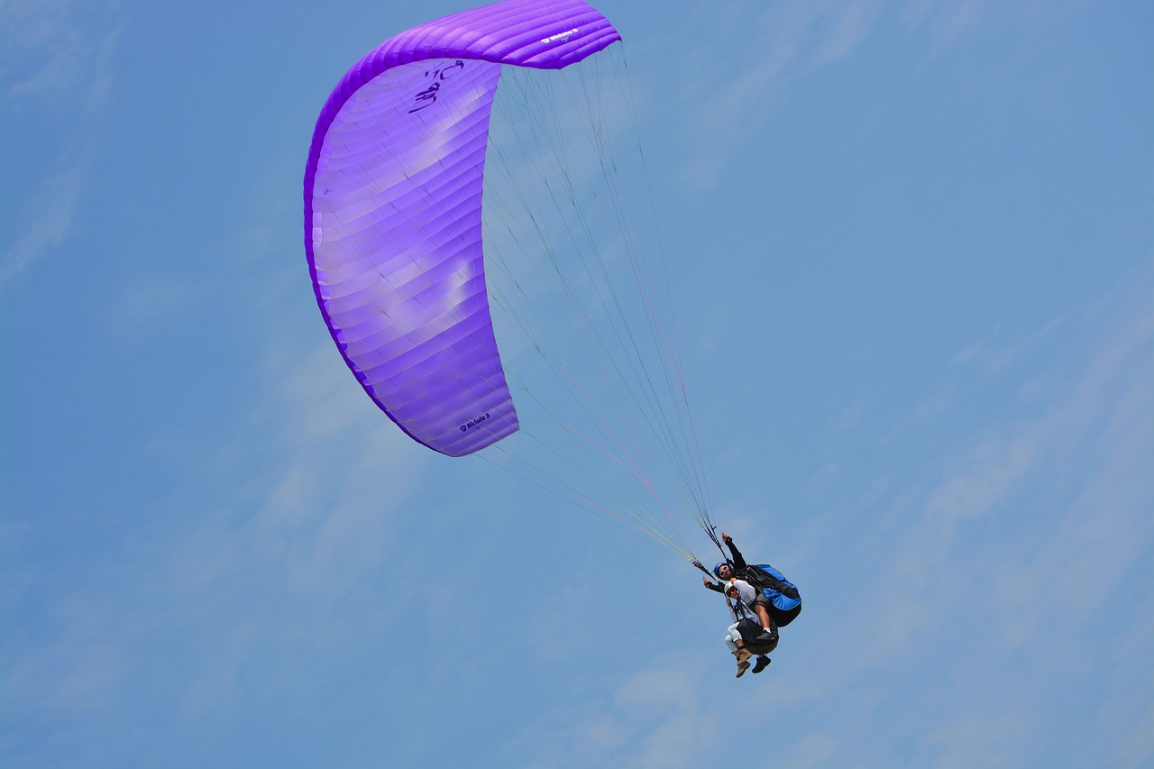 Parasparnių,  Parasparnių Bis Vietą,  Duetas,  Parasparniai,  Pakinktai,  Krikštas Paragliding,  Granville Normandy,  Prancūzija,  Vėjo,  Oro