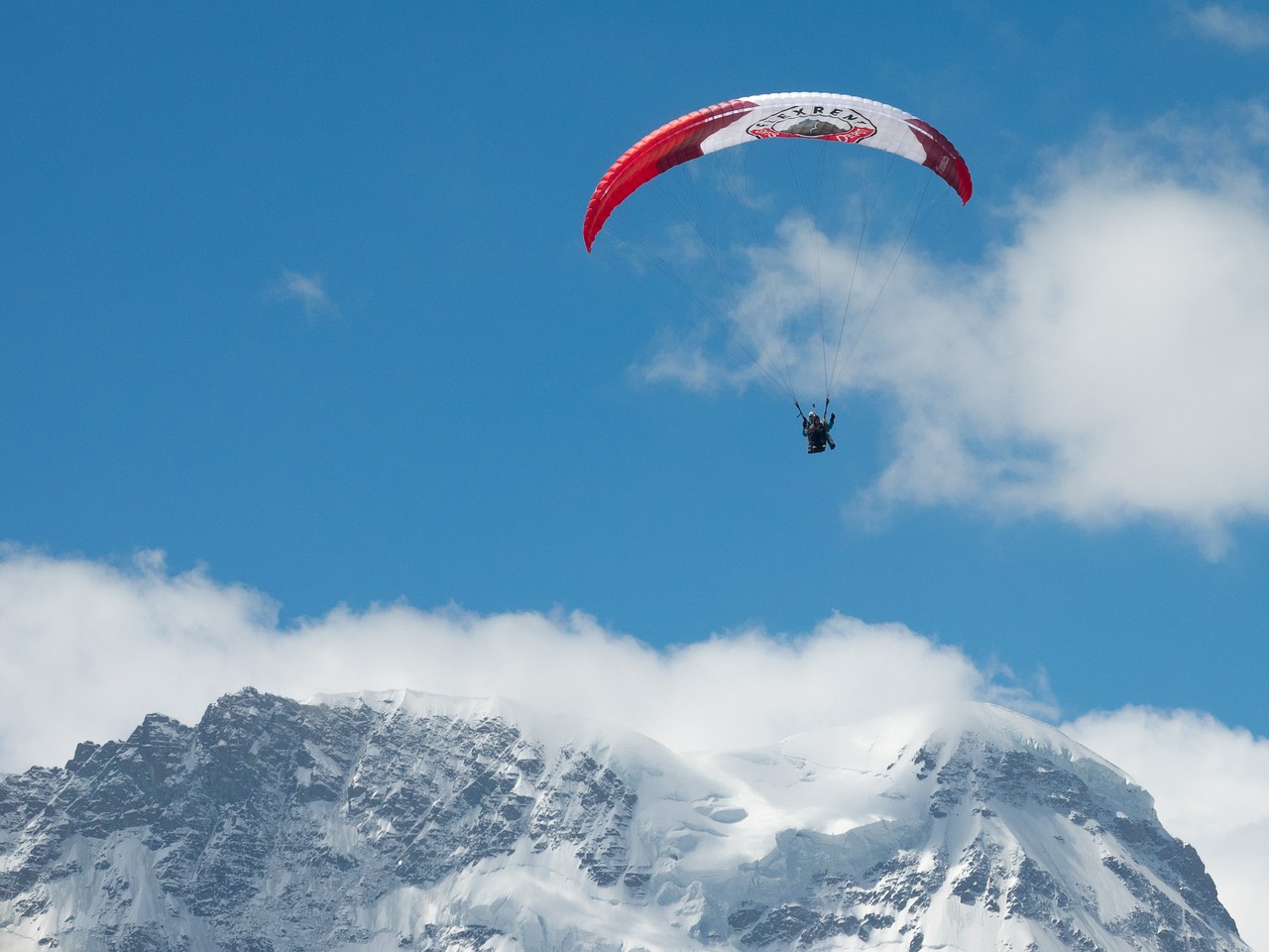 Paragliding, Paragleris, Pilotas, Plaukiojanti Burė, Šveicarija, Valais, Kalnai, Sniegas, Gornergrat, Zermatt
