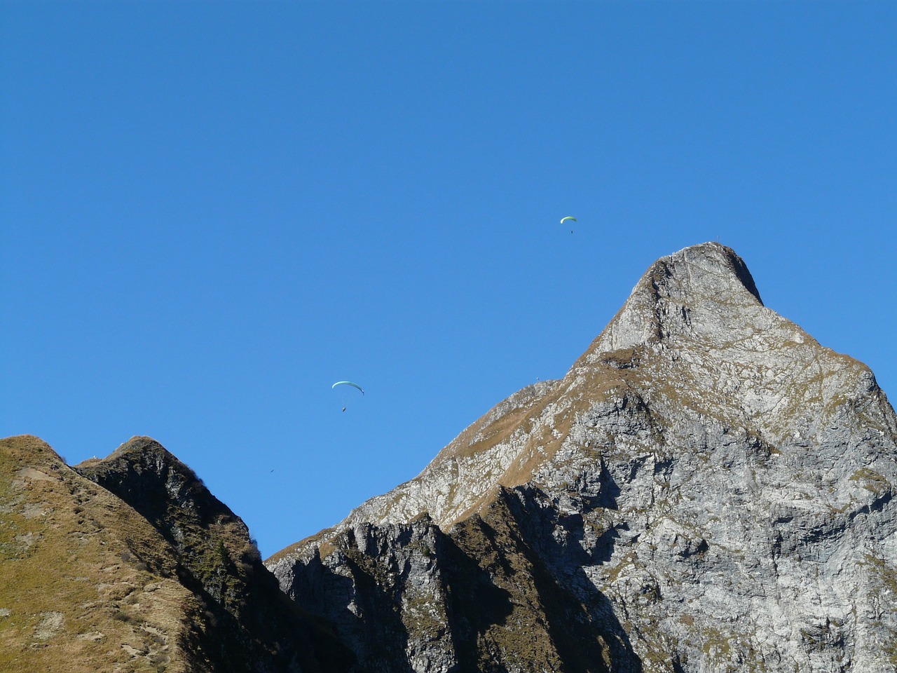 Paragliteris, Höfats, Aukščiausiojo Lygio Susitikimas, Aelpelesattel, Vakarų Viršūnių Susitikimas, Rytų Aukščiausio Lygio Susitikimas, Viršūnių Susitikimas, Kalnai, Kraigas, Alpinistas
