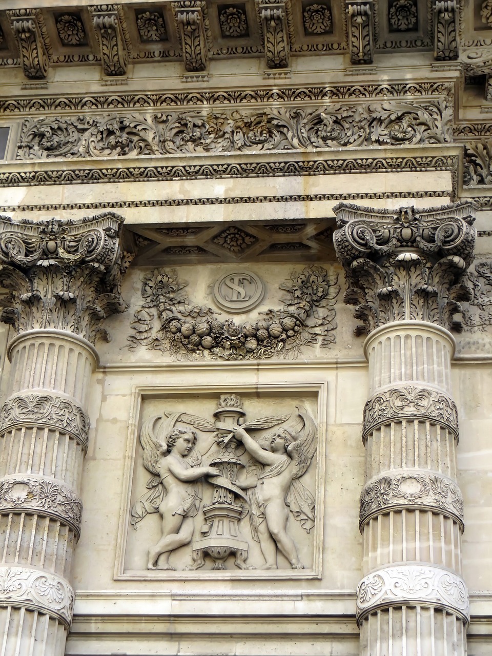 Paris, St-Étienne-Au-Mont, Fasadas, Skulptūros, Istorinis Paminklas, Bažnyčia, Istorija, Stulpeliai, Apdaila, Architektūra