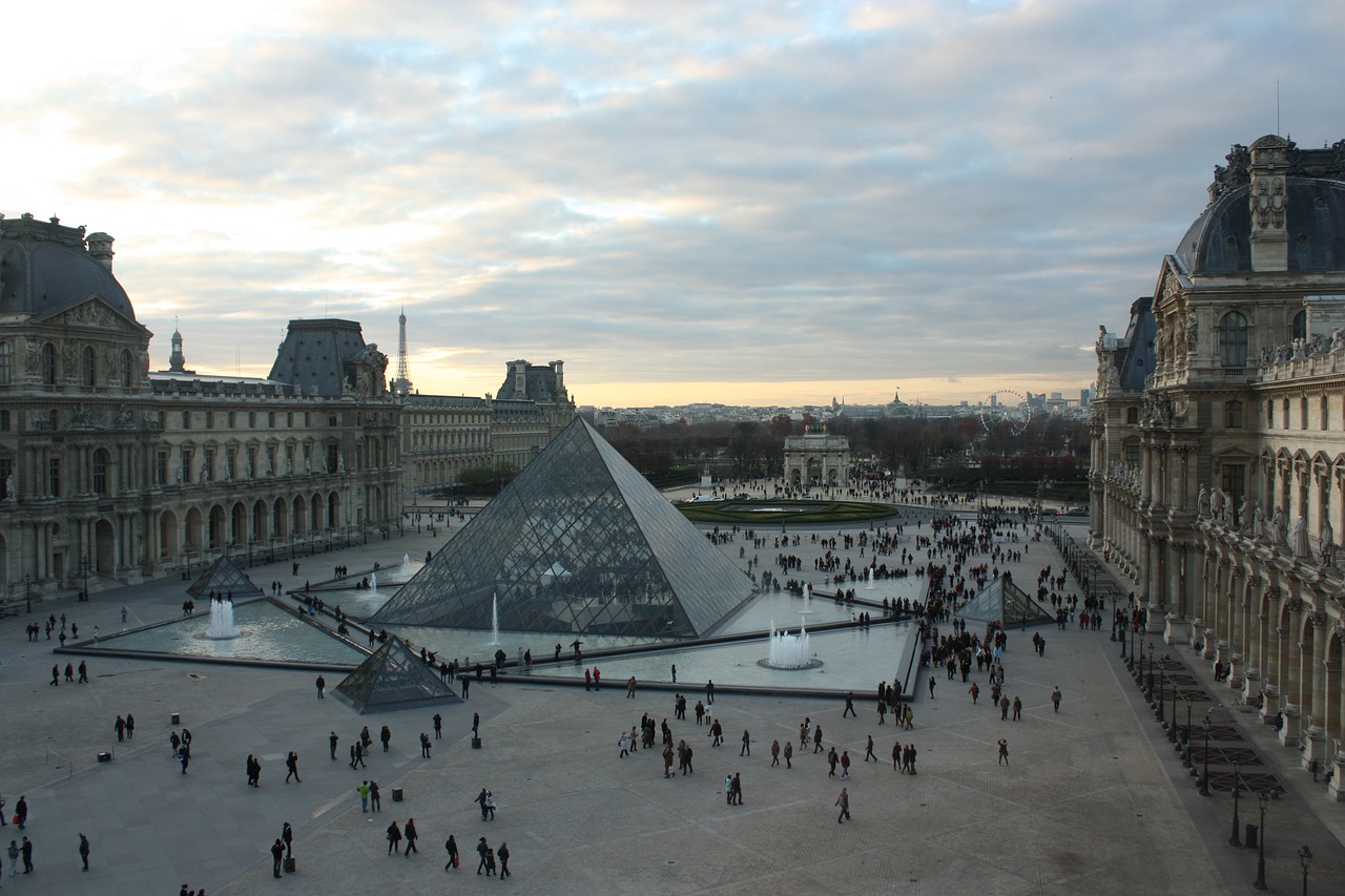 Paris, Lova, France, Architektūra, Stiklo Piramidė, Piramidė, Muziejus, Lankytinos Vietos, Pastatas, Kelionė